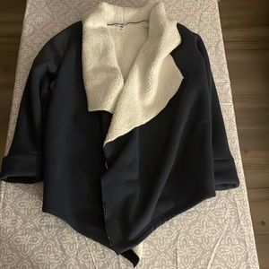 Old navy soft Sherpa lined wrap sweater size L navy
